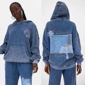 NWT Boys Lie Angels Guarded Heart Graphic Hoodie Sweatshirt